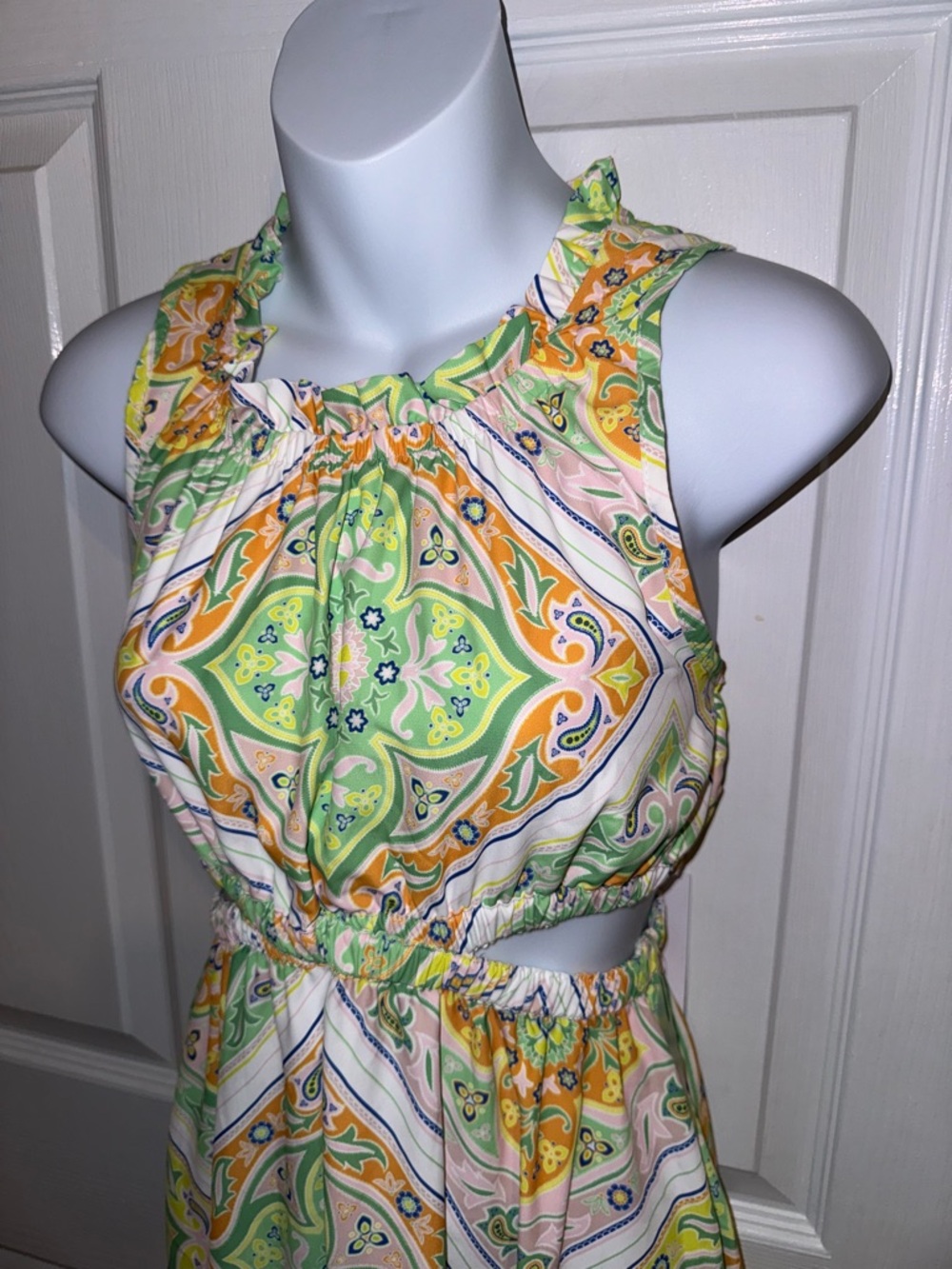 Sanctuary Sleeveless Green & Yellow Printed Cutout Dress - Picture 2 of 4